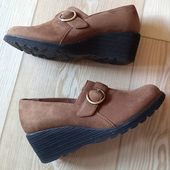 Dansko Clio Wedges - Picture 3 of 7